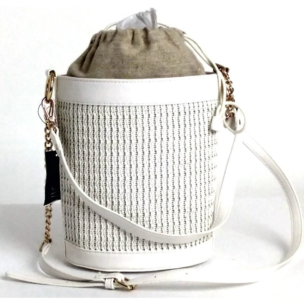 INC AJAE BUCKET XBODY